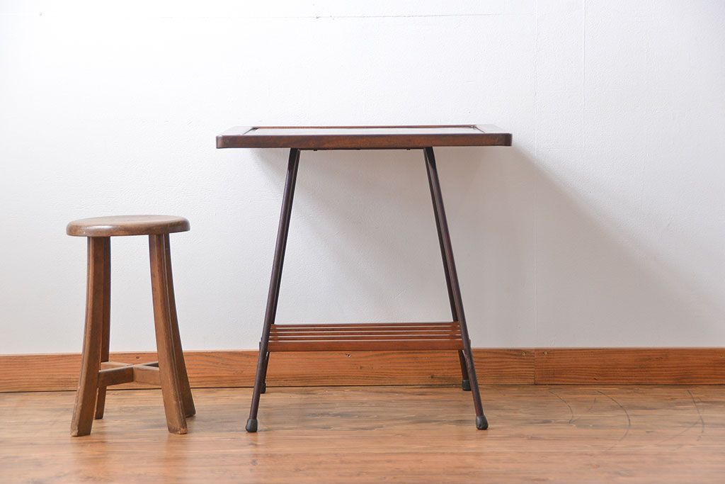 アンティーク家具　アンティーク 鉄脚のスクエアコーヒーテーブル(センターテーブル)