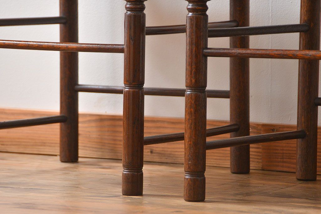 レトロ家具　昭和レトロ　1970年頃ナラ材のダイニングチェア2脚セット(椅子)