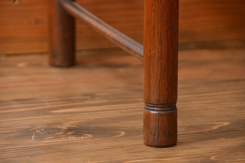 レトロ家具　昭和レトロ　1970年頃ナラ材のダイニングチェア2脚セット(椅子)