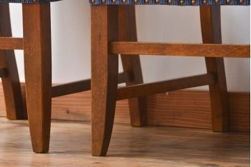 アンティーク家具　古い木のアンティークなダイニングチェア2脚セット