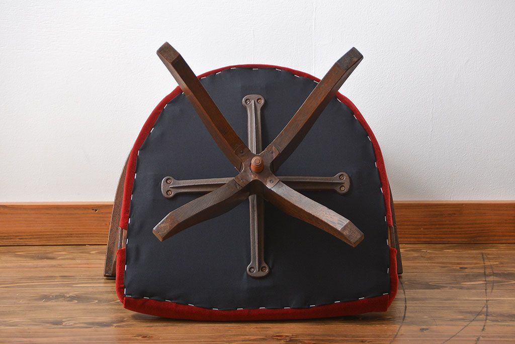 アンティーク家具　大正ロマン　ナラ材!アンティークアームチェア(回転イス)