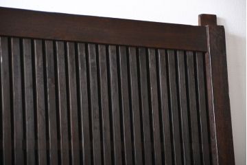 古民具・骨董　欅材とヒノキ材の格子蔵戸(扉、玄関戸)