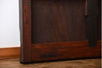 古民具・骨董　総欅材のマス目格子蔵戸(きつね格子、狐格子、玄関戸)