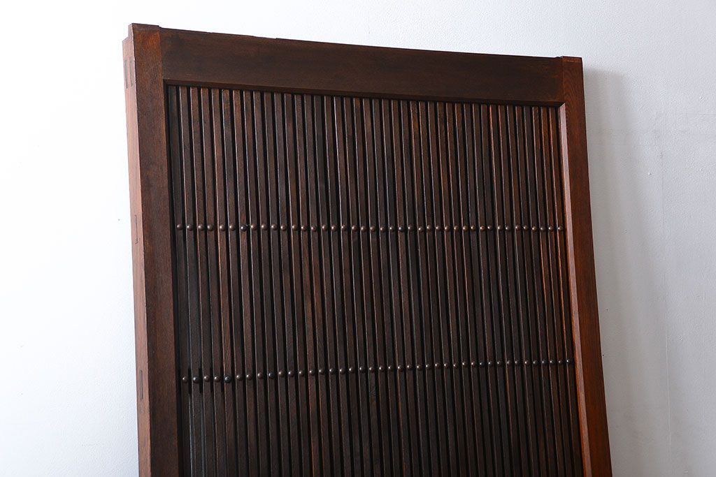 アンティーク 古い木の欅材の格子蔵戸(玄関戸)