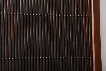 アンティーク 古い木の欅材の格子蔵戸(玄関戸)