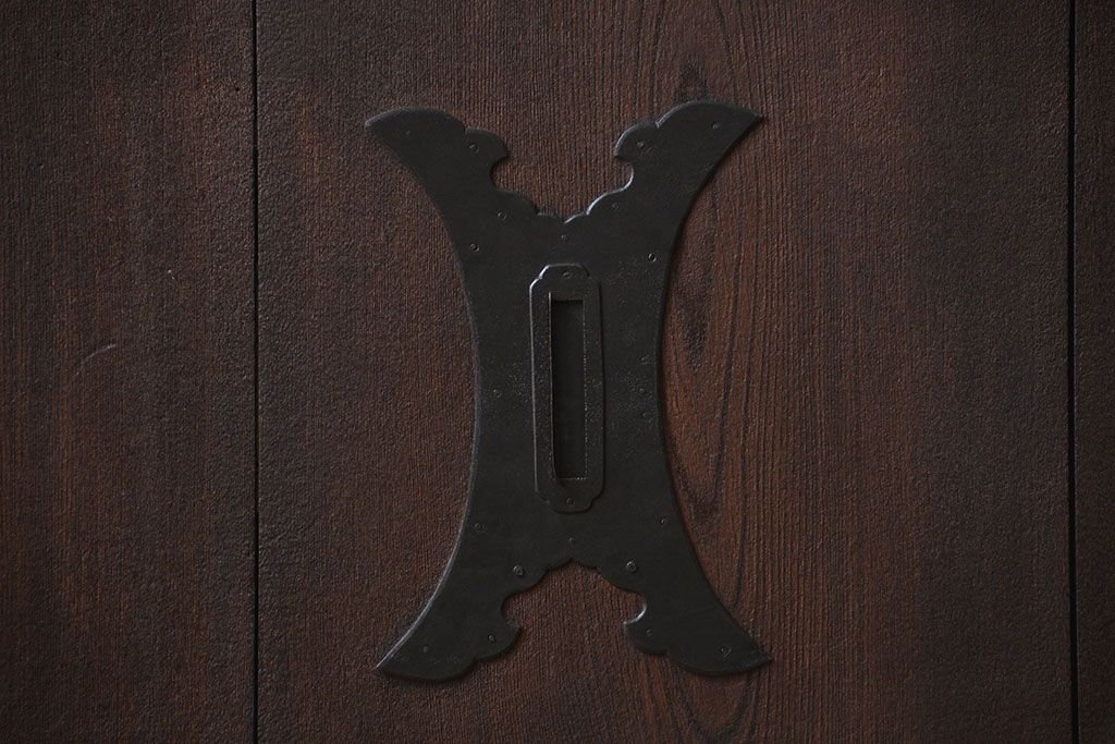 アンティーク 古い木の欅材の格子蔵戸(玄関戸)