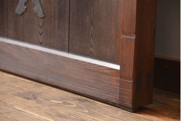 アンティーク 古い木の欅材の格子蔵戸(玄関戸)