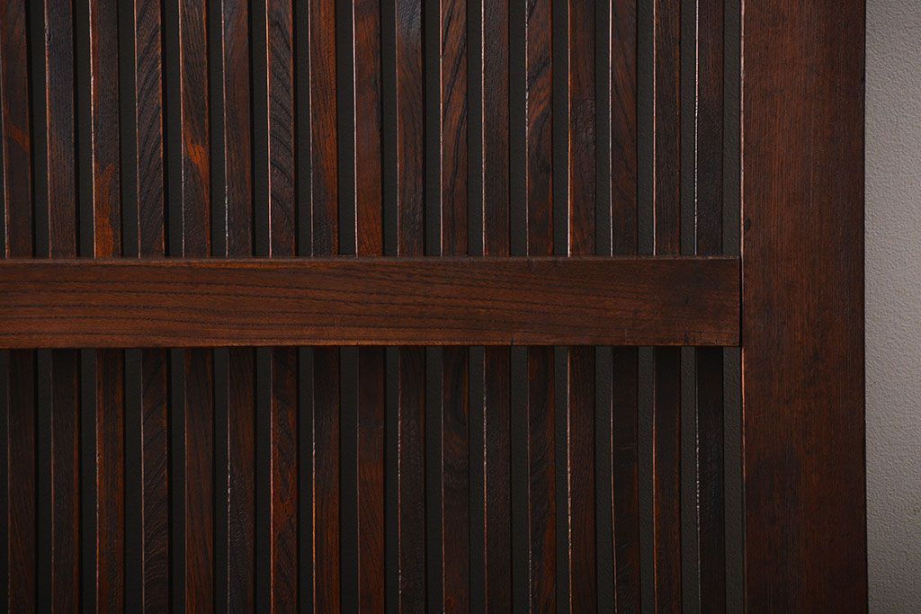 アンティーク 古い木の欅材の格子蔵戸(玄関戸)