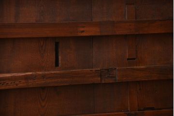 アンティーク 古い木の欅材の格子蔵戸(玄関戸)