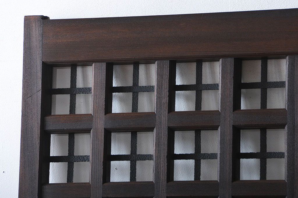 古民具・骨董　欅材の鉄帯付き格子蔵戸(ガラス入り)(玄関戸)