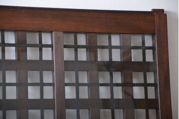 古民具・骨董　欅材の鉄帯付き格子蔵戸(ガラス入り)(玄関戸)