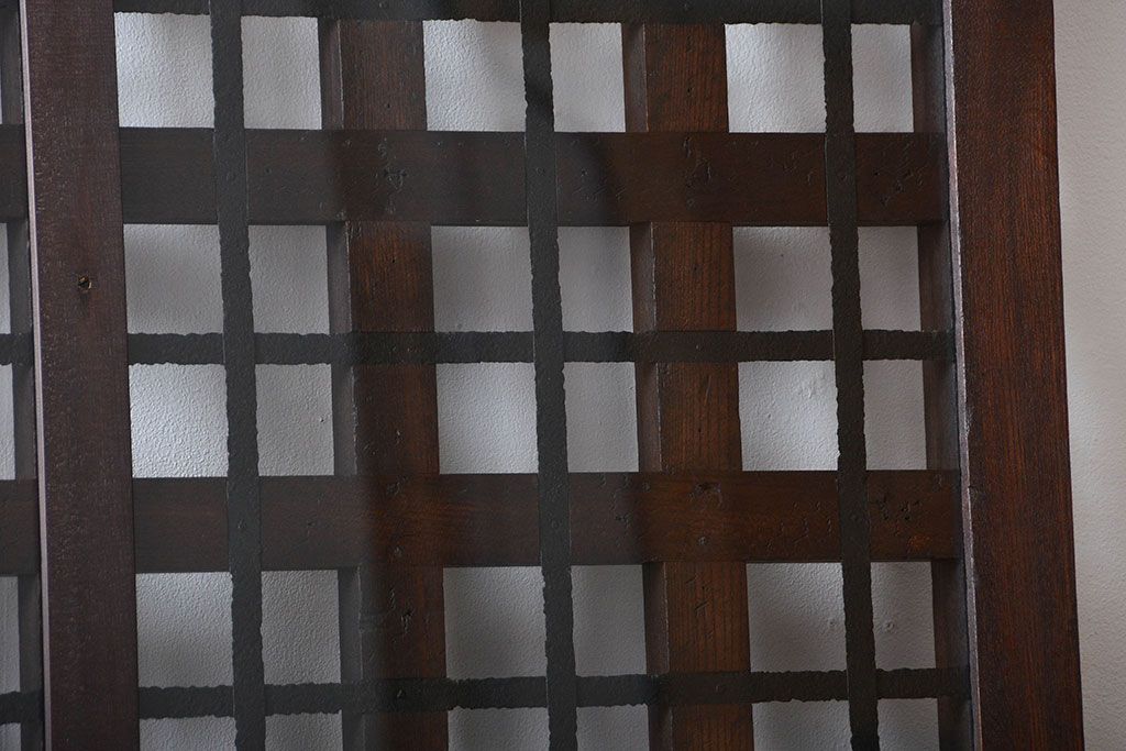 古民具・骨董　欅材の鉄帯付き格子蔵戸(ガラス入り)(玄関戸)