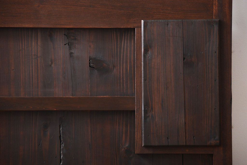 古民具・骨董　欅材の鉄帯付き格子蔵戸(ガラス入り)(玄関戸)