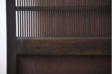 古民具・骨董　繊細な格子の上質な蔵戸(玄関戸)