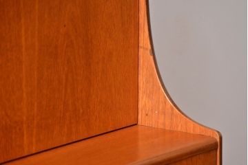 北欧家具　G-PLAN(ジープラン)チーク材サイドボード(サイドキャビネット、リビングボード)