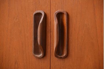 北欧家具　G-PLAN(ジープラン)チーク材サイドボード(サイドキャビネット、リビングボード)