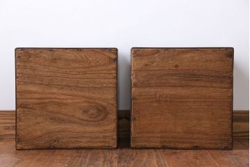 アンティーク雑貨　古民具・骨董　古い黒柿無垢材!角火鉢2個セット