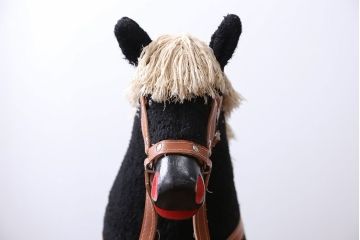 アンティーク雑貨　イギリスアンティーク　かわいいロッキングホース