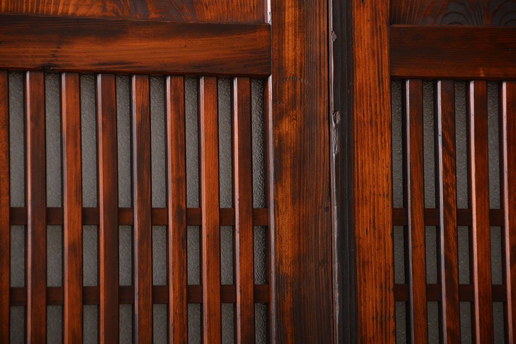 アンティーク　味わい深いダイヤガラス入り格子帯戸2枚セット(建具、板戸、ガラス帯戸)