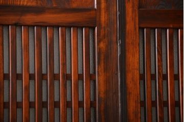 アンティーク　味わい深いダイヤガラス入り格子帯戸2枚セット(建具、板戸、ガラス帯戸)