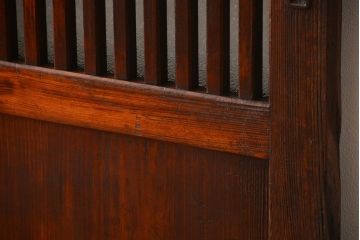 アンティーク　味わい深いダイヤガラス入り格子帯戸2枚セット(建具、板戸、ガラス帯戸)