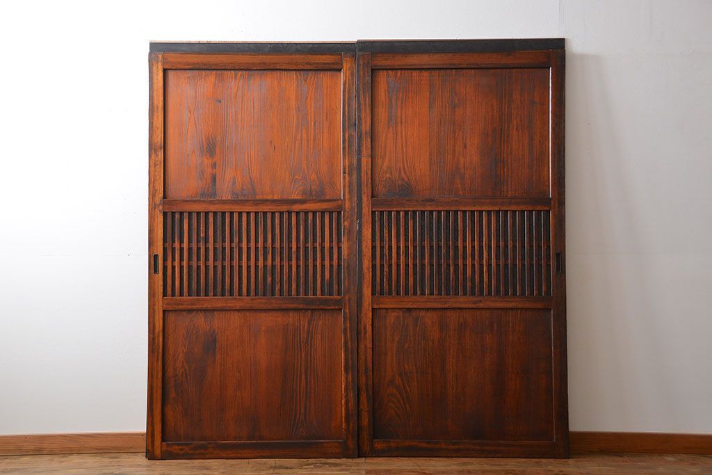 アンティーク　味わい深いダイヤガラス入り格子帯戸2枚セット(建具、板戸、ガラス帯戸)