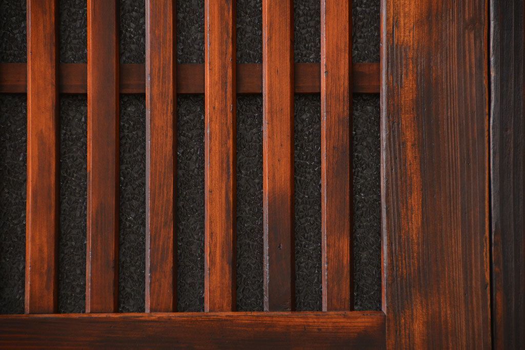 アンティーク　味わい深いダイヤガラス入り格子帯戸2枚セット(建具、板戸、ガラス帯戸)