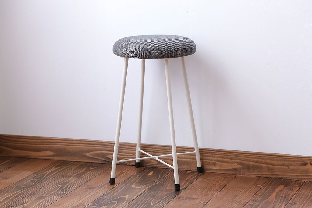 アンティーク家具　シンプルなワークスツール(デスク用椅子・机イス、チェア)1脚