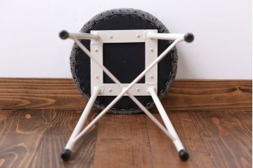 アンティーク家具　ペイントのかわいい座面の丸スツール1脚(椅子、いす)