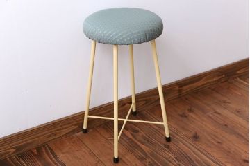 アンティーク家具　カラーペイント鉄脚の丸いスツール(丸椅子、イス)1脚