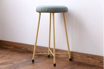 アンティーク家具　カラーペイント鉄脚の丸いスツール(丸椅子、イス)1脚