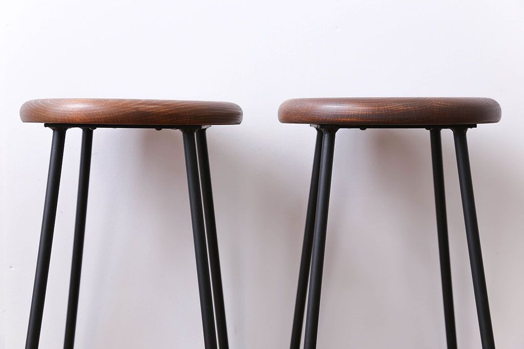 アンティーク家具　ナチュラルなペイントスツール2脚セット(椅子)