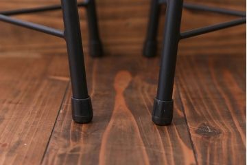 アンティーク家具　ナチュラルなペイントスツール2脚セット(椅子)