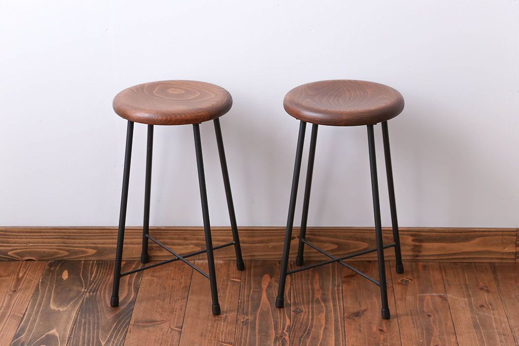 アンティーク家具　ナチュラルなペイントスツール2脚セット(椅子)