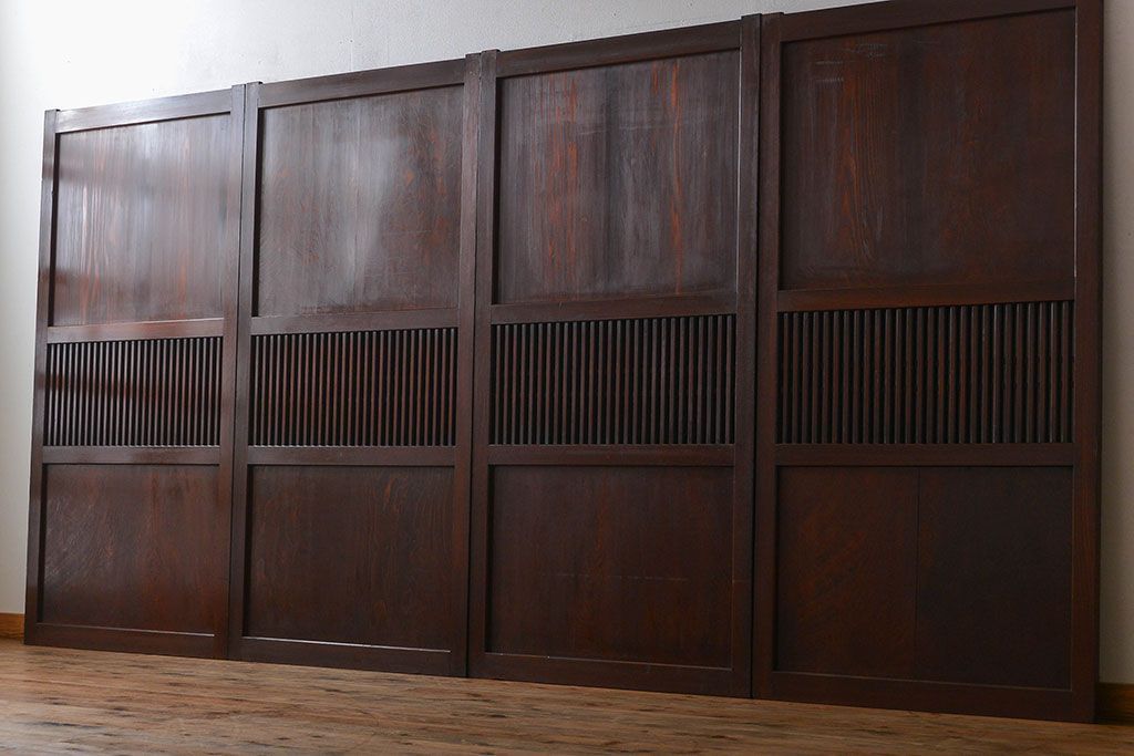 アンティーク　状態の良い格子帯戸4枚セット(古民家、建具)