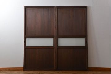 アンティーク　ガラス入りの柾目が美しい上品な帯戸2枚セット(引き戸、ガラス帯戸)