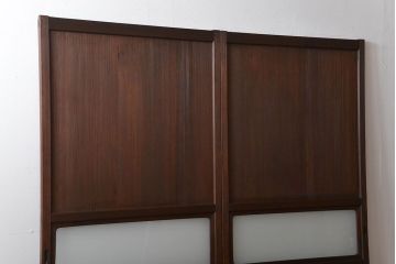 アンティーク　ガラス入りの柾目が美しい上品な帯戸2枚セット(引き戸、ガラス帯戸)