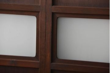 アンティーク　ガラス入りの柾目が美しい上品な帯戸2枚セット(引き戸、ガラス帯戸)