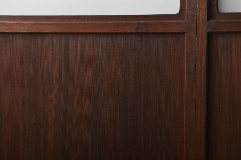 アンティーク　ガラス入りの柾目が美しい上品な帯戸2枚セット(引き戸、ガラス帯戸)