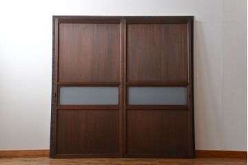 アンティーク　ガラス入りの柾目が美しい上品な帯戸2枚セット(引き戸、ガラス帯戸)