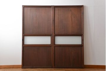 アンティーク　ガラス入りの柾目が美しい上品な帯戸2枚セット(引き戸、ガラス帯戸)