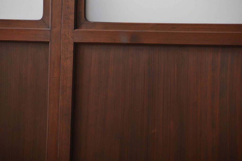 アンティーク　ガラス入りの柾目が美しい上品な帯戸2枚セット(引き戸、ガラス帯戸)