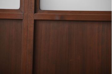 アンティーク　ガラス入りの柾目が美しい上品な帯戸2枚セット(引き戸、ガラス帯戸)