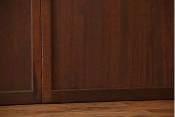 アンティーク　ガラス入りの柾目が美しい上品な帯戸2枚セット(引き戸、ガラス帯戸)