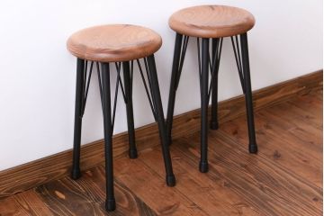 アンティーク家具　ペイント鉄脚のナチュラルスツール2脚セット(椅子、イス)