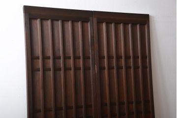 古民具・骨董　桟の入った格子板戸2枚セット(古民具、引き戸)