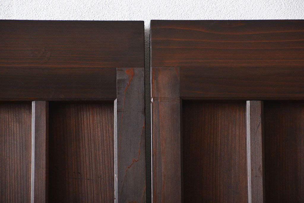 古民具・骨董　桟の入った格子板戸2枚セット(古民具、引き戸)