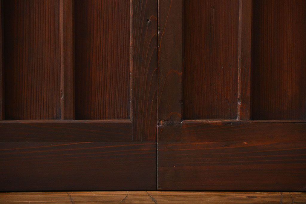 古民具・骨董　桟の入った格子板戸2枚セット(古民具、引き戸)