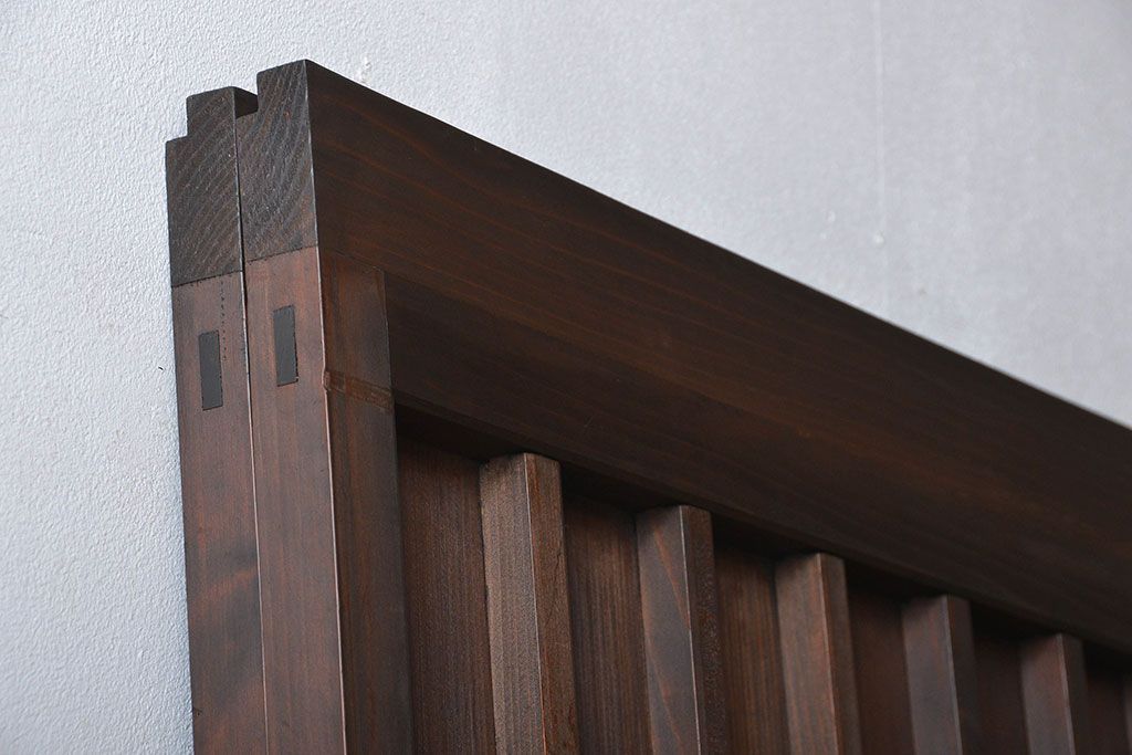 古民具・骨董　桟の入った格子板戸2枚セット(古民具、引き戸)