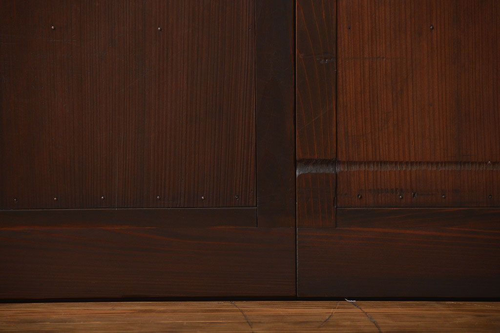 古民具・骨董　桟の入った格子板戸2枚セット(古民具、引き戸)